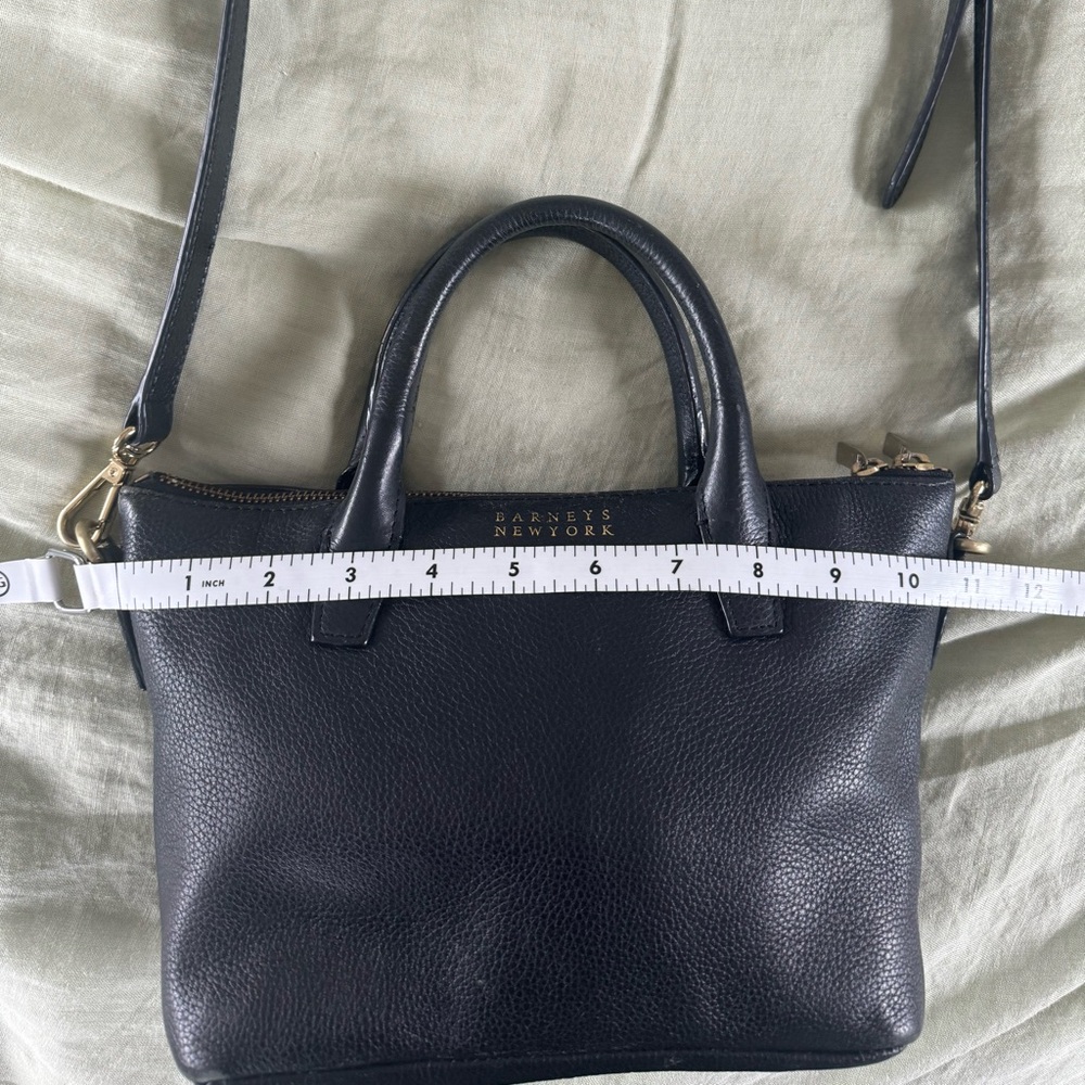 Barney’s New York black leather cross-body bag - Picture 6 of 7